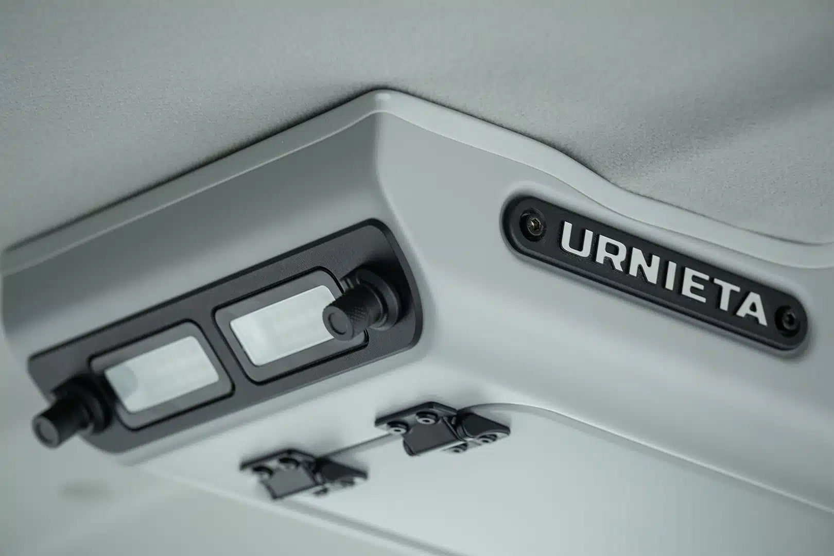 URNIETA Roof Console | 70 Series LandCruiser 2008–2025