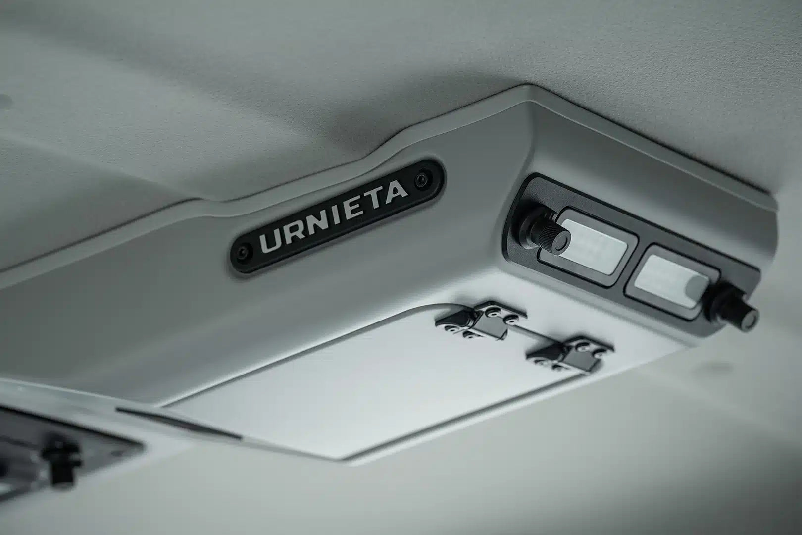URNIETA Roof Console | 70 Series LandCruiser 2008–2025
