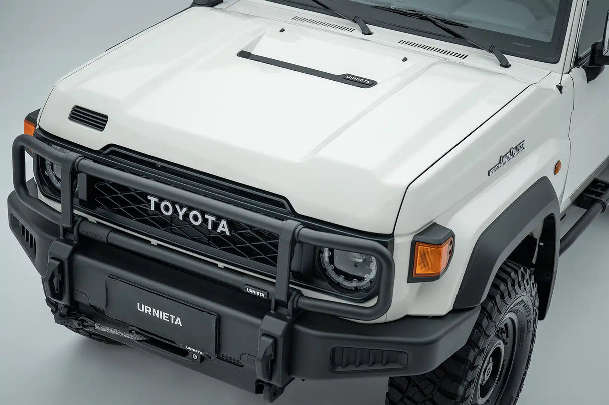 URNIETA Carbon Bonnet Kit | 70 Series LandCruiser 2023+
