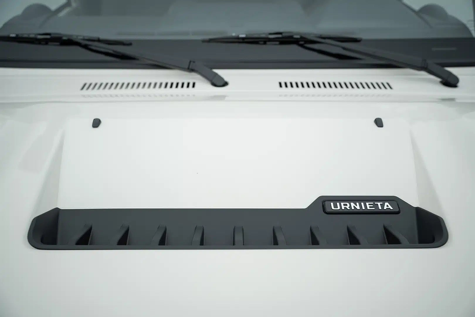 URNIETA Carbon Bonnet Kit | 70 Series LandCruiser 2023+