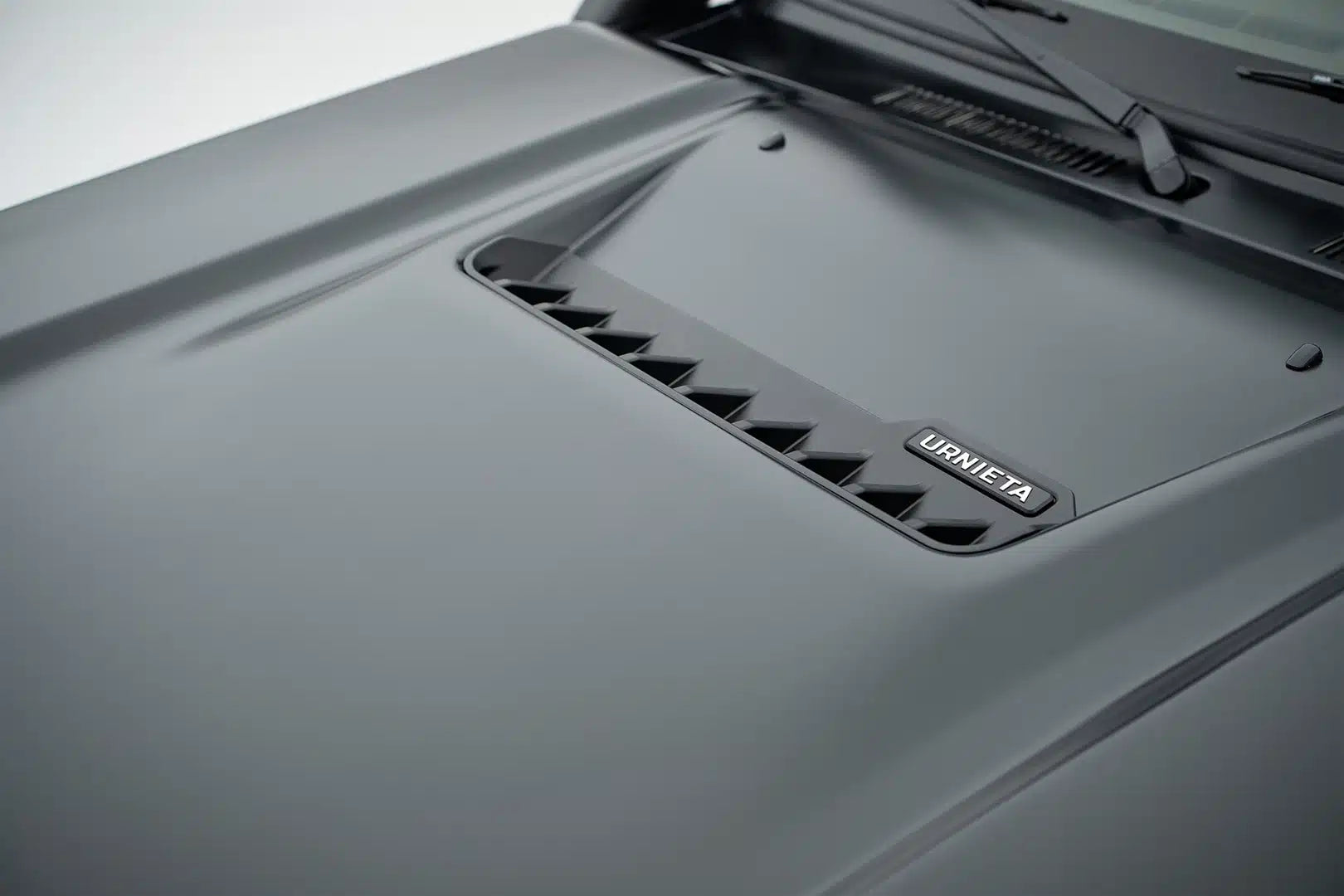 URNIETA Carbon Bonnet Kit | 70 Series LandCruiser 2008–2023