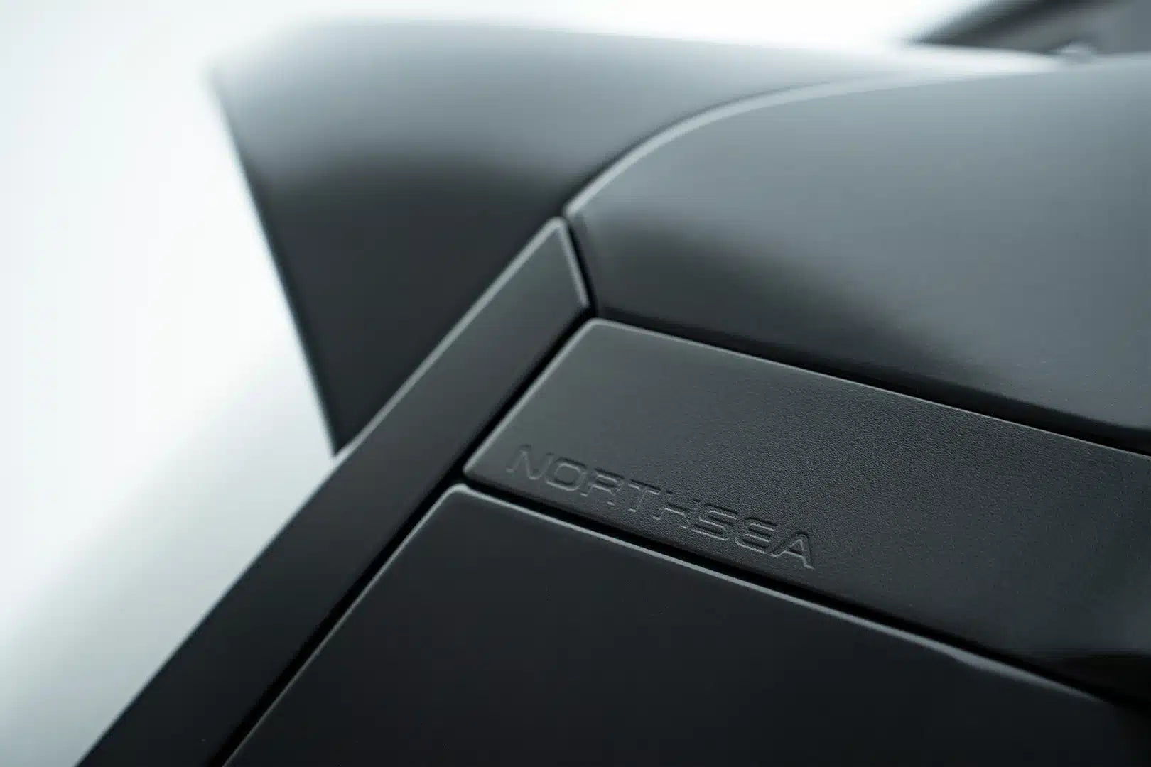 URNIETA Side Handle | 250 Series LandCruiser