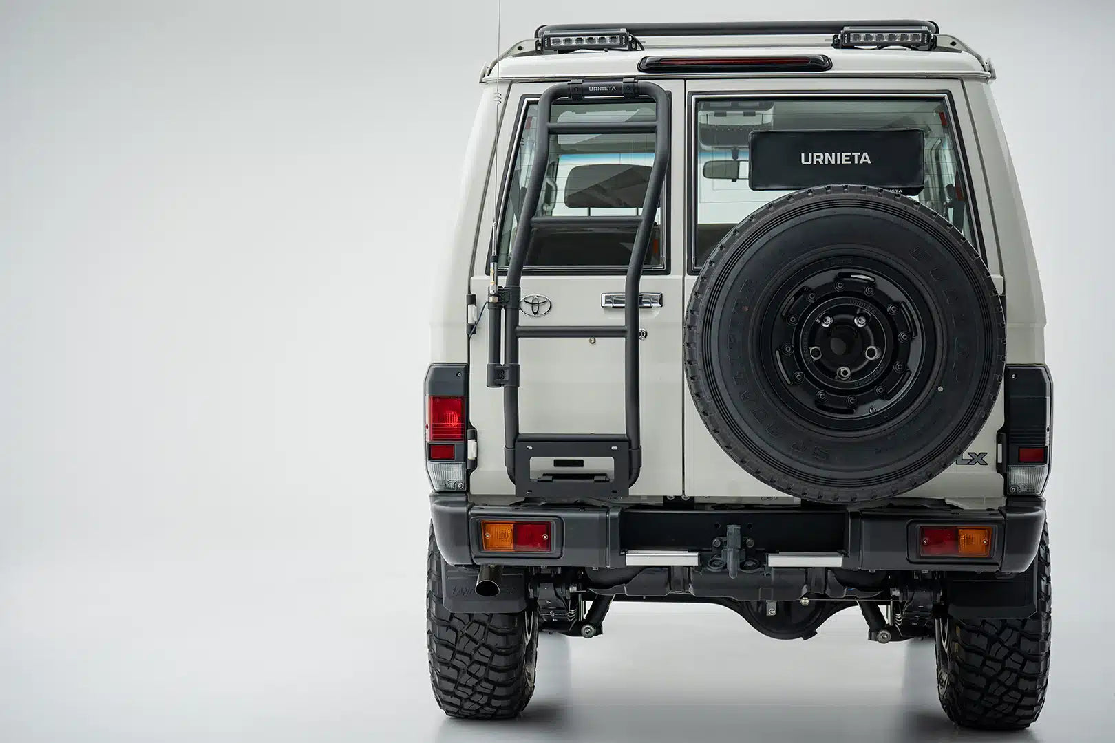URNIETA Rear Door Ladder | 76 Series LandCruiser Wagon