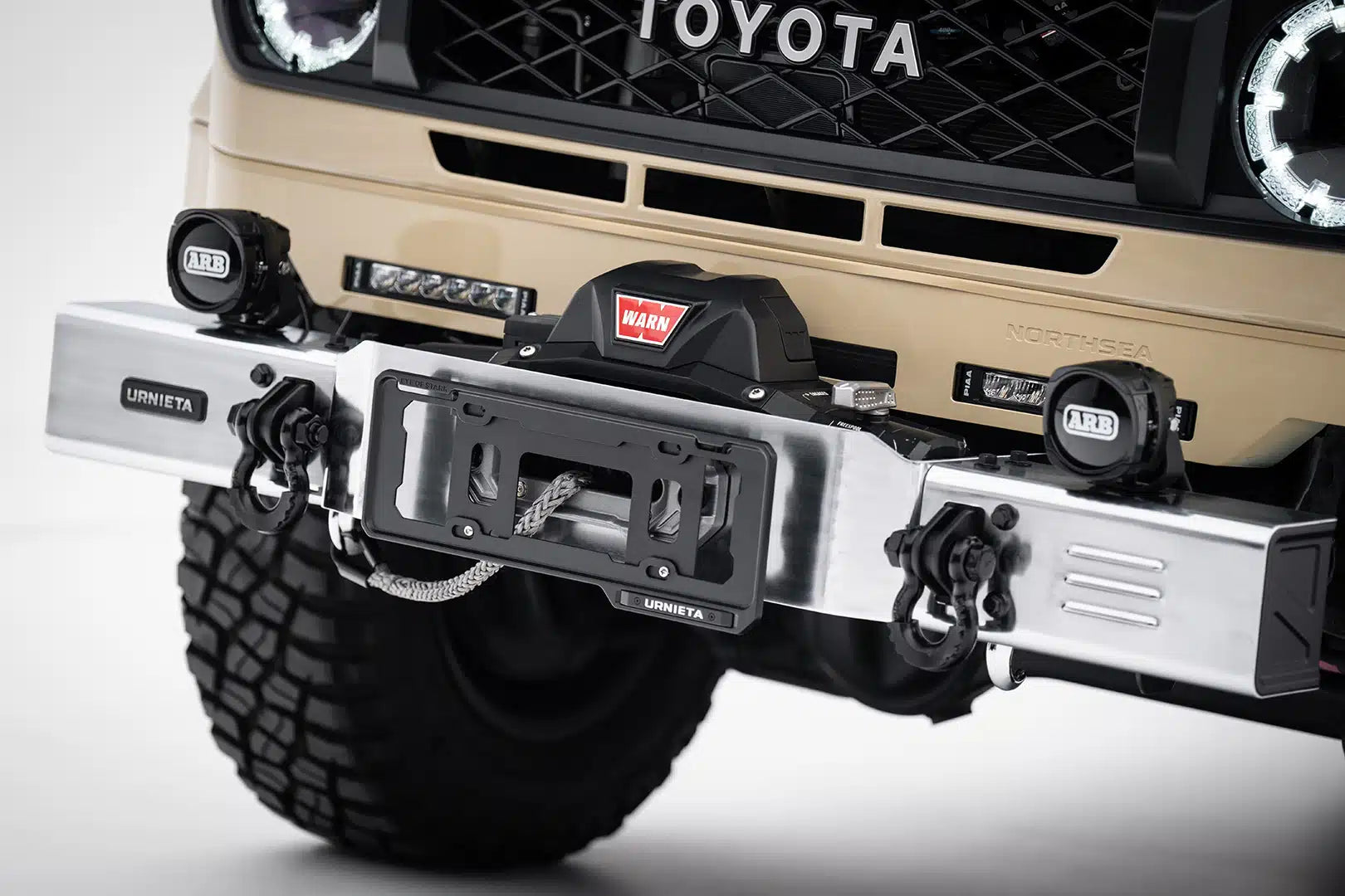 URNIETA Vintage Front Bumper | 70 Series LandCruiser
