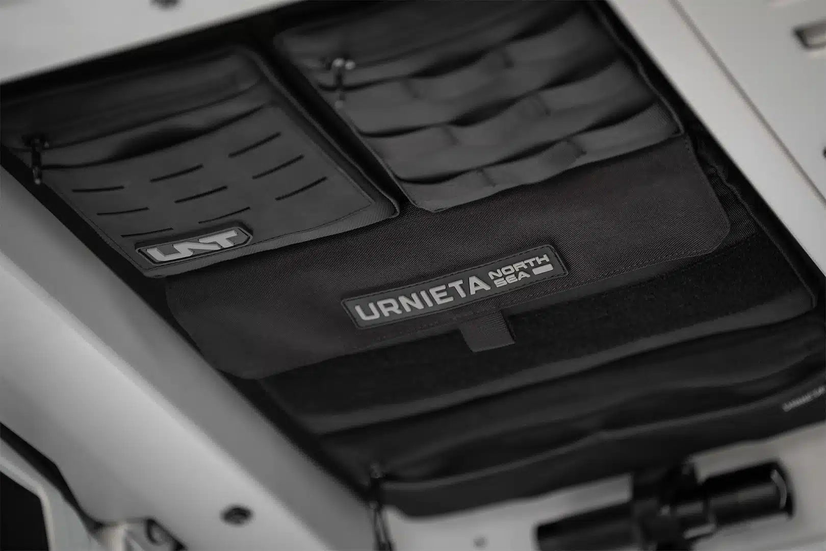 URNIETA Roof Console Upgrade Kit | 78 Series LandCruiser