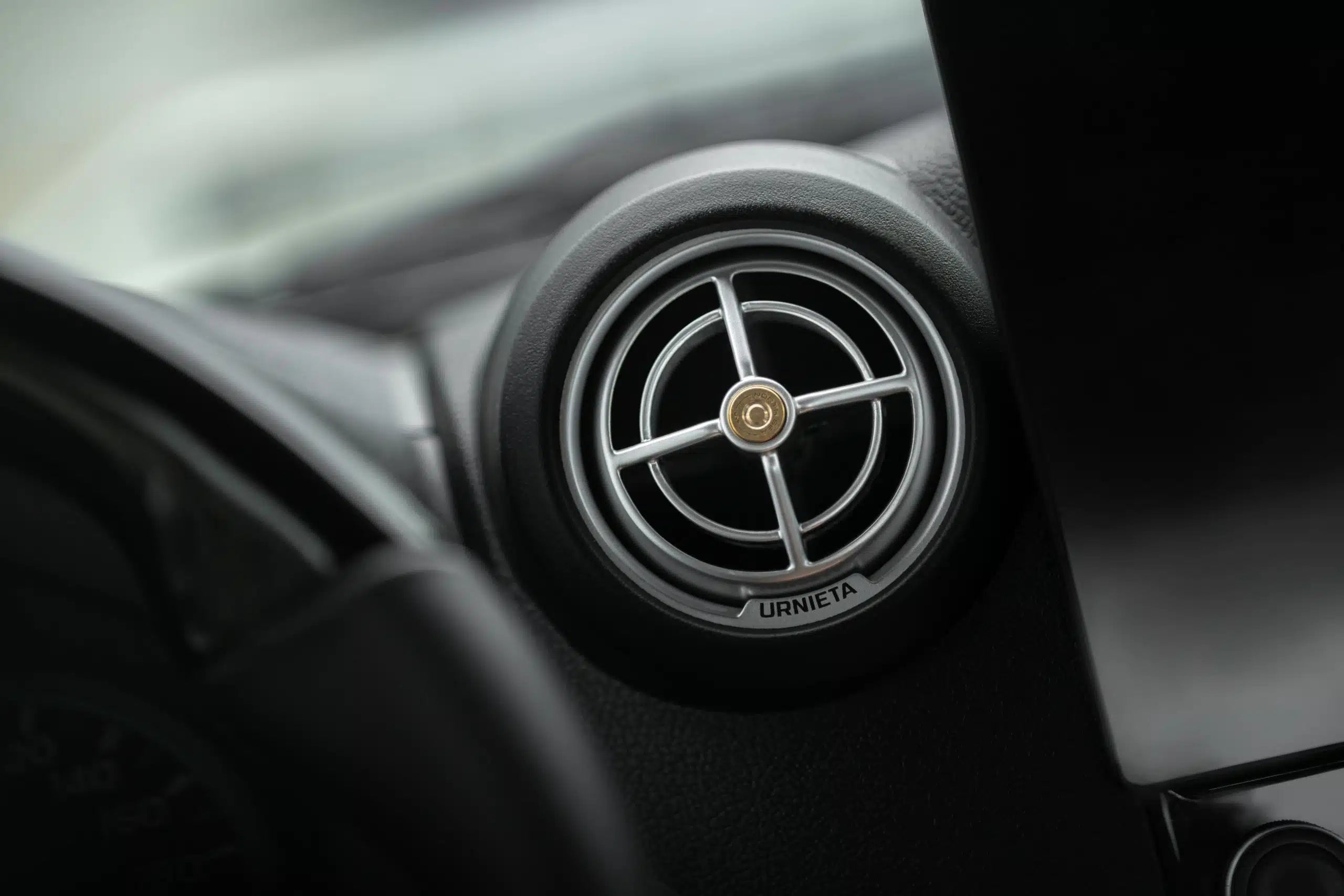 URNIETA Air Conditioning Vents | 70 Series LandCruiser