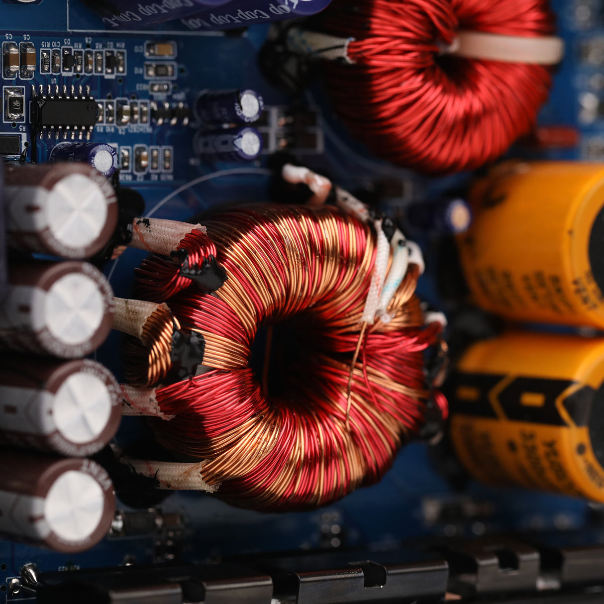 MBQuart 1500 watt Formula Series Amplifier