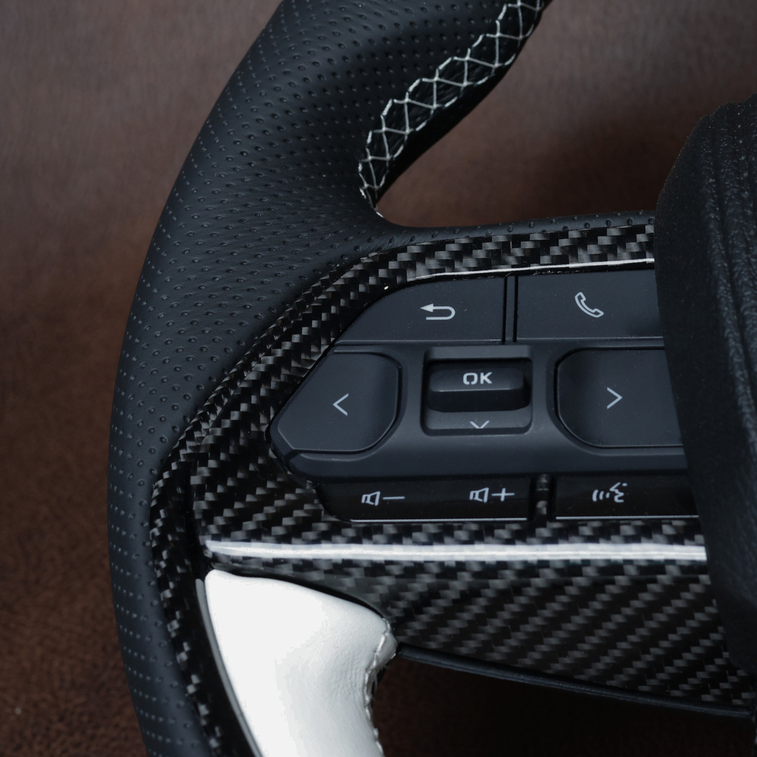 White Elite Traditional Carbon Black Leather V6 Steering Wheel Upgrade Kit for Toyota