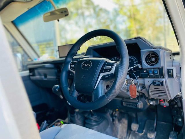 Steering Wheel Adaptor Boss Kit to suit Toyota LandCruiser HDJ-VDJ 70 Series (1984-2007) (OLD Dash)